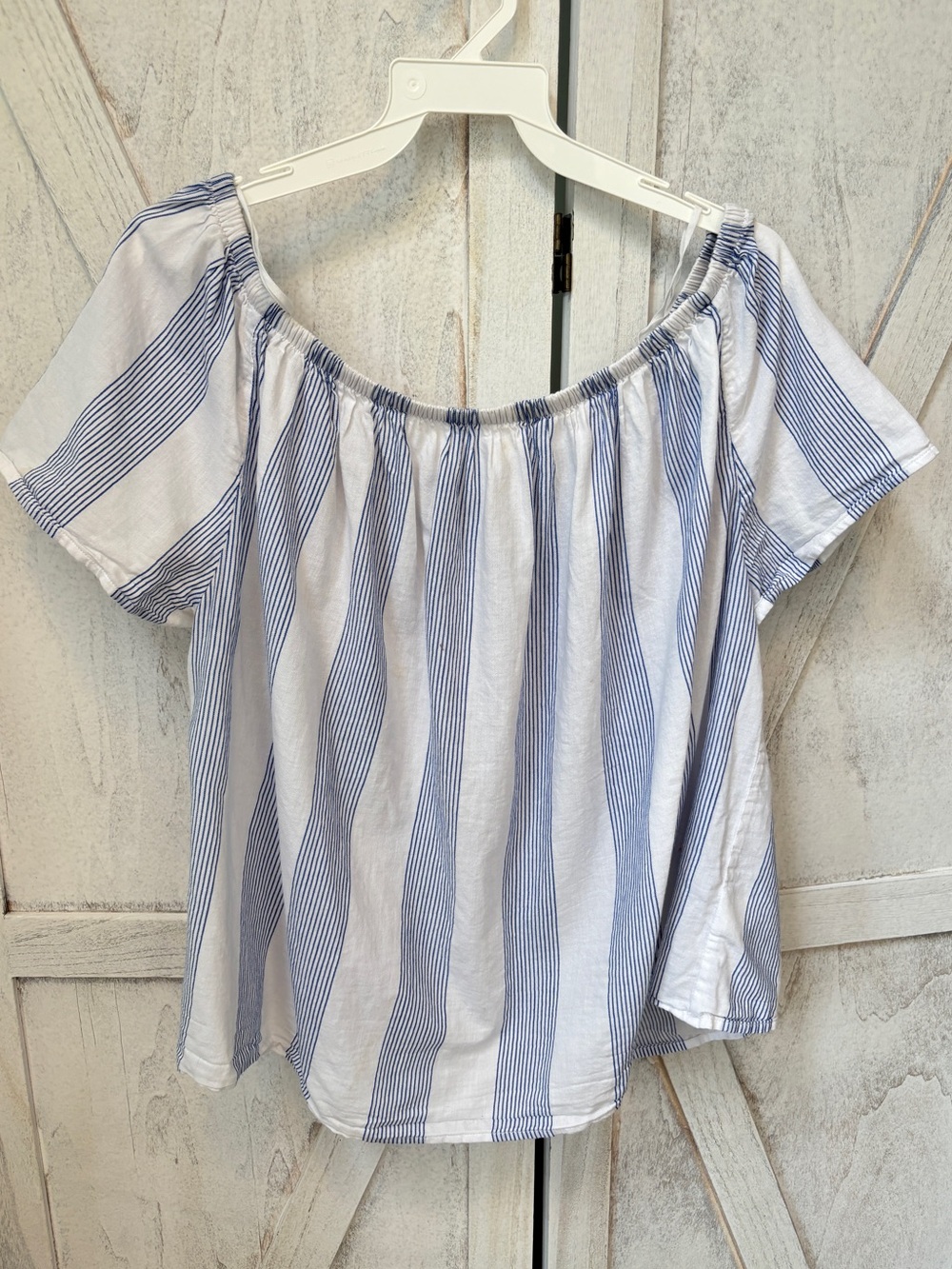 GAP Blue & White Striped On Off Shoulder Top Women’s Large 100% Cotton
